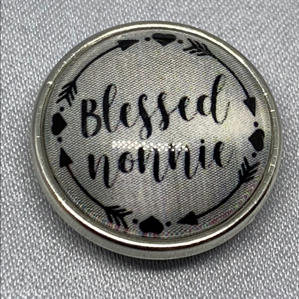 Blessed Nonnie Snap Button Charm